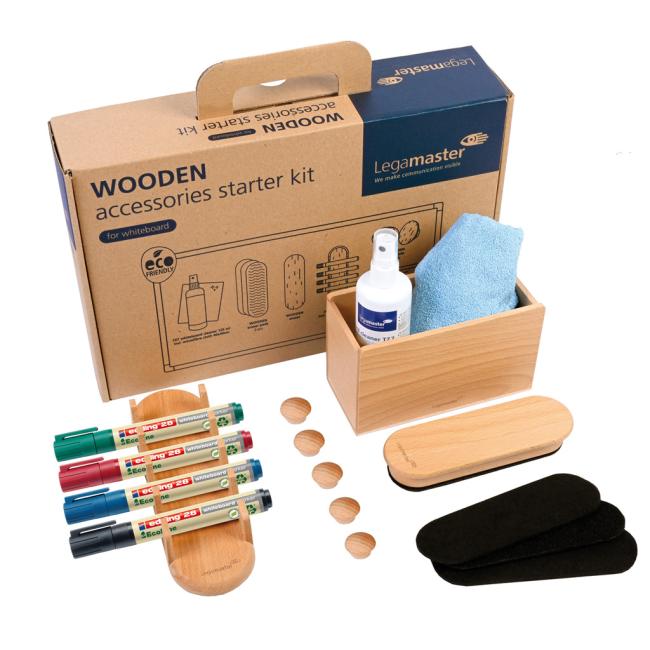 Wooden set of accessories 17 pcs